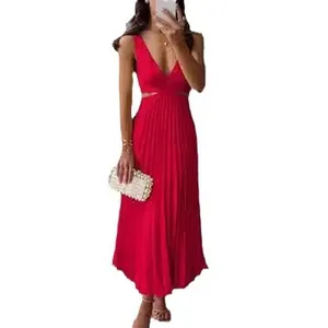 Elegant red V-neck sleeveless pleated midi dress with cut-out waist for summer