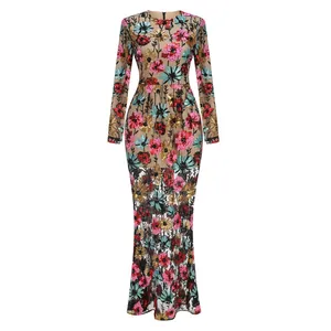 Elegante maxi-jurk van mesh met bloemenborduursel, lange mouwen en zeemeerminstijl met pailletten