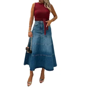 Vintage denim maxi-rok voor dames met hoge taille en A-lijn voor casual streetstyle.