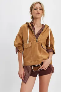 Haut à capuche en denim délavé coupe décontractée avec poches avant et cordons