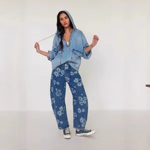 Veste en jean à capuche bleu clair délavé ample et élégante pour la mode automnale décontractée