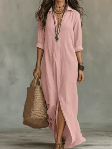 Vestido maxi boho rosa casual de color sólido con solapa y detalle de abertura frontal.