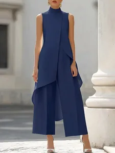 Elegante completo blu navy con tunica asimmetrica e pantaloni a gamba larga chic