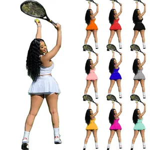 Ensemble de tennis deux pièces pour femme avec débardeur et jupe-short plissée