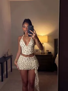 Ensemble Jupe en Chiffon à Pois Dos Nu Sexy Top et Mini Jupe à Volants Tenue de Plage Été Top And Bottom