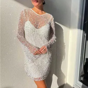 Elegantes weißes Pailletten-Netz-Zweiteiler-Minikleid mit langen Ärmeln und Unterkleid
