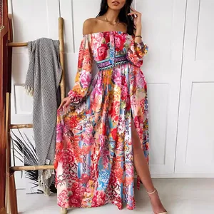 Elegante maxi-jurk met bloemenprint, blote schouders, sexy split en lange mouwen