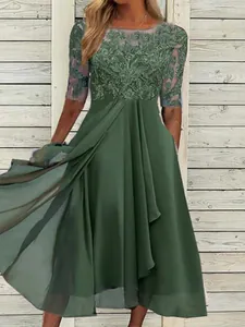 Elegant green chiffon evening dress featuring exquisite lace embroidery and hollow-out detailing