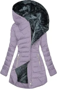 Warme dicke lila Steppjacke für Damen mit schwarzem Plüschfutter und großem Kapuzendesign