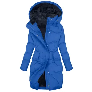 Levendig blauwe winterparka voor dames met capuchon en warme donkere fleecevoering detail