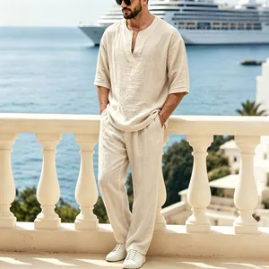 Completo estivo da uomo in lino con top con scollo a V e pantaloni larghi casual