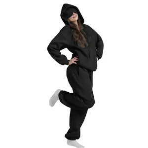 Oversized μαύρο σετ με κουκούλα και παντελόνι με ενσωματωμένη μάσκα ύπνου