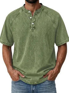 Camiseta Henley verde lavada para hombre, estilo vintage con botones y manga corta