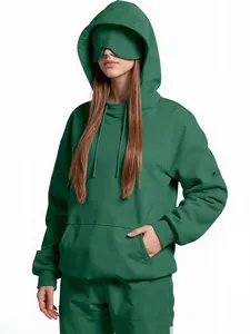 Sudadera verde de viaje para mujer con antifaz incorporado para mayor confort