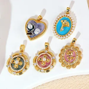 Pendentifs en émail style jardin de Monet vintage avec perles et motifs de roses bijoux