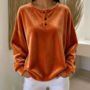 Stylischer Damen-Freizeitpullover aus orangefarbenem Samt mit Henley-Knopfleiste