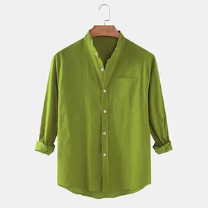 Camisa informal de hombre en algodón y lino verde oliva con cuello mao y bolsillo