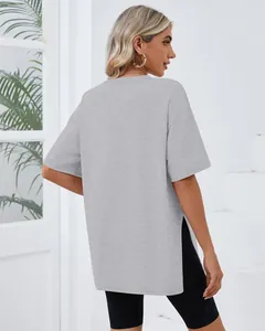Detailed back view of a grey loose-fit short-sleeved T-shirt with trendy high side slits