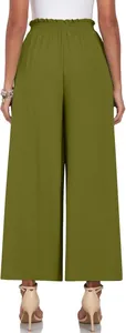 Vue arrière d'un pantalon plissé à taille haute et jambes larges pour femme, vert olive.