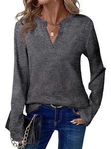Stijlvolle dames top met V-hals, zilveren glitters en lange mouwen voor herfst