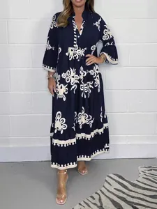Robe Longue Élégante pour Femme avec Imprimé Floral Col Montant Taille Haute Jupe à Étages Bohémienne Manche Trompette