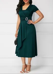 Elegant dark green V-neck dress with rhinestone buckle and flared asymmetrical hem