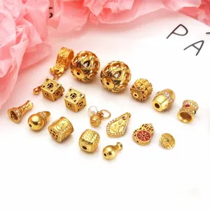 Sélection de perles et breloques en or de sable plaqué avec zircon pour bijoux faits main