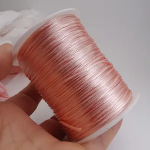 Bobine de cordon de satin rose n°7 pour la création de bijoux DIY et nœuds chinois