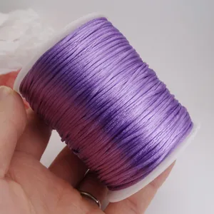 Bobine de fil de soie coréen dégradé violet taille 7 pour le tressage de bracelets