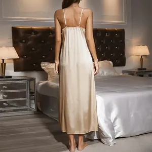 Elegantes champagnerfarbenes Satin-Nachthemd für Damen, sexy rückenfreies Sommer-Pyjama.