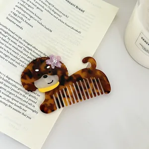 Peigne à cheveux mignon en acétate en forme de chien avec motif écaille de tortue