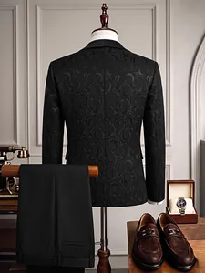 Eleganter schwarzer Herrenanzug mit Rosen-Jacquard-Muster für Bankette und Hochzeiten