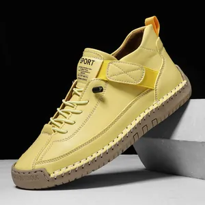 Chaussures décontractées en cuir cousues main jaunes style bottines Martin montantes
