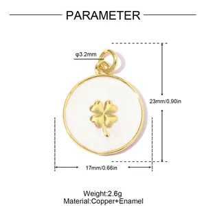Dimensions détaillées d'un pendentif trèfle à quatre feuilles en cuivre et émail.