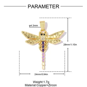 Dimensions détaillées du pendentif libellule plaqué or avec zircon et émail.