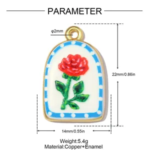 Detailansicht des Emaille-Anhängers mit roter Rose, 22 mm Höhe und Materialangabe Kupfer