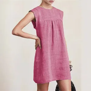 Ärmelloses Damenkleid aus Baumwolle und Leinen in Rosa mit entspannter A-Linien-Passform