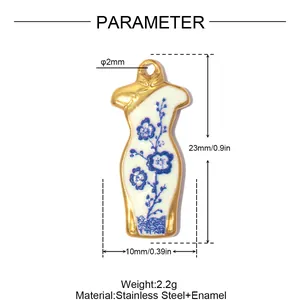 Detailed dimensions and material specs of the stainless steel cheongsam pendant charm