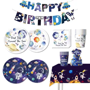 Astronaut Ruimte Thema Feest Decoratie Set Voor Kinderen Verjaardag Melkweg Sterrenhemel Wegwerp Papieren Borden Servetten Bekers Tafelkleed Banner Cake Toppers Feestartikelen
