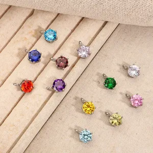 Collezione di ciondoli colorati in zircone cubico con montatura in acciaio