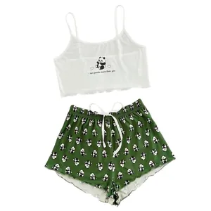 Set pigiama due pezzi da donna composto da canotta bianca e pantaloncini verdi panda