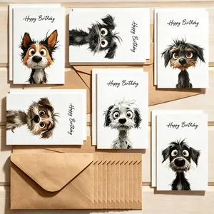 Détail d'un ensemble de cartes d'anniversaire amusantes avec chiens et enveloppes