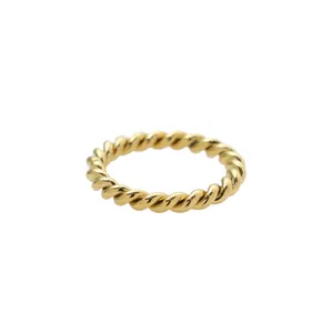Minimalist 18k gold plated titanium steel twisted rope ring suitable for men and women