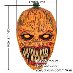 Vista macro de máscara de calabaza de Halloween con medida de 28cm.