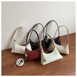 Set klassischer minimalistischer Hobo-Schultertaschen in fünf Farben mit Umhängeriemen