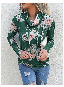 Détail du sweat-shirt pour femmes à imprimé floral, col bénitier et cordons de serrage