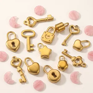 Breloques serrure et clé en acier inoxydable doré pour bijoux DIY formes coeur étoile