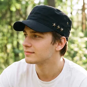 Casquette militaire noire pour homme avec clous en étoile pour le soleil