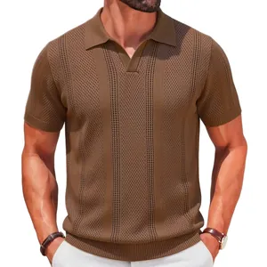 Stijlvol heren bruin gebreid poloshirt met ademend verticaal gestreept patroonontwerp