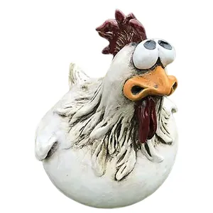 Creative funny big-eyed rooster resin ornament for garden fence and courtyard decor